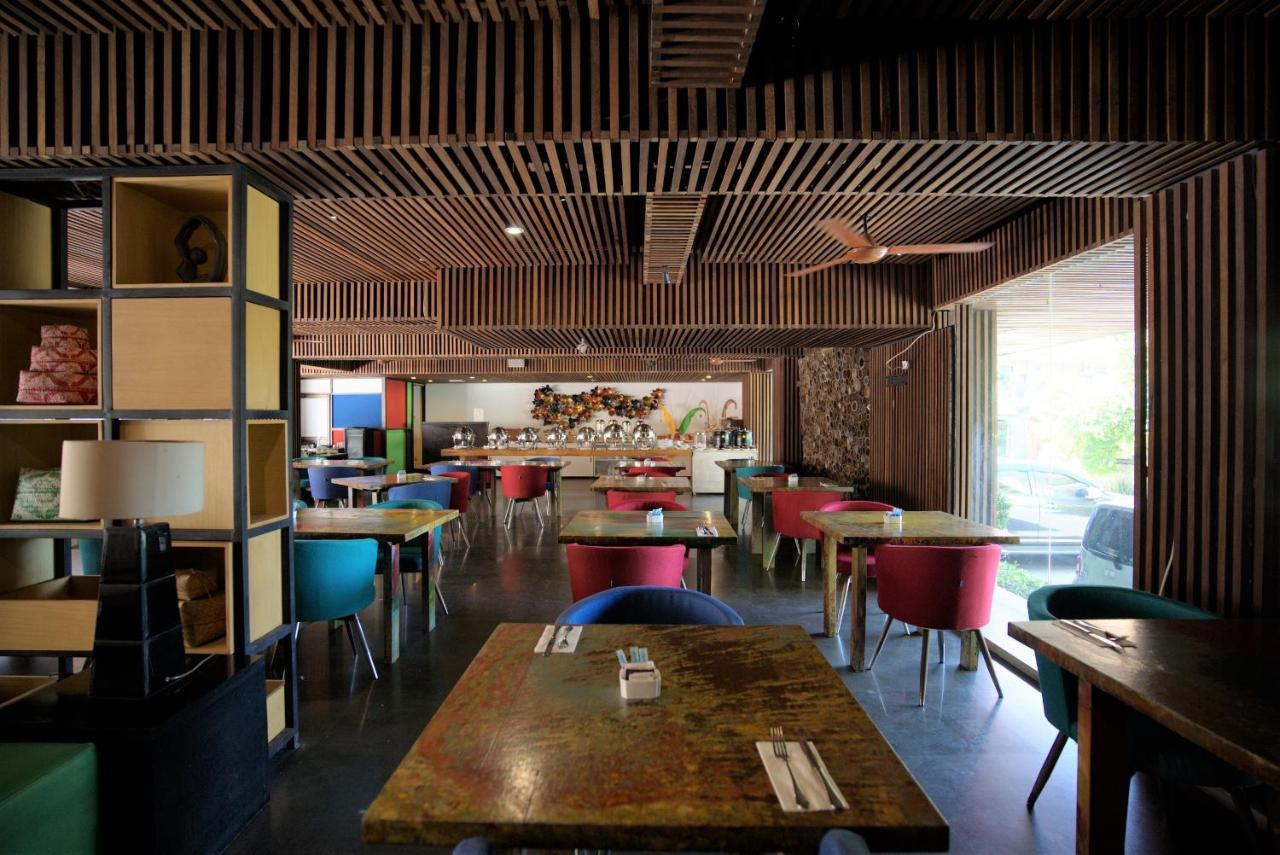 The Bene Hotel Kuta Lombok Εξωτερικό φωτογραφία
