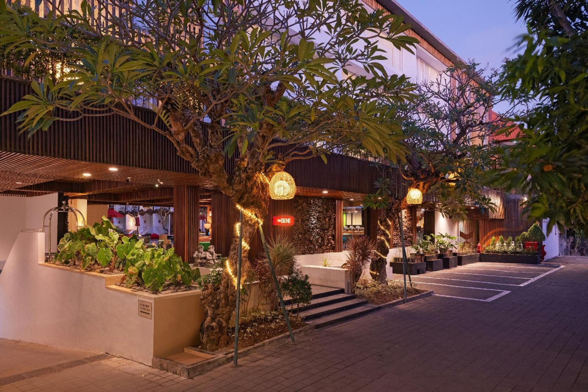 The Bene Hotel Kuta Lombok Εξωτερικό φωτογραφία